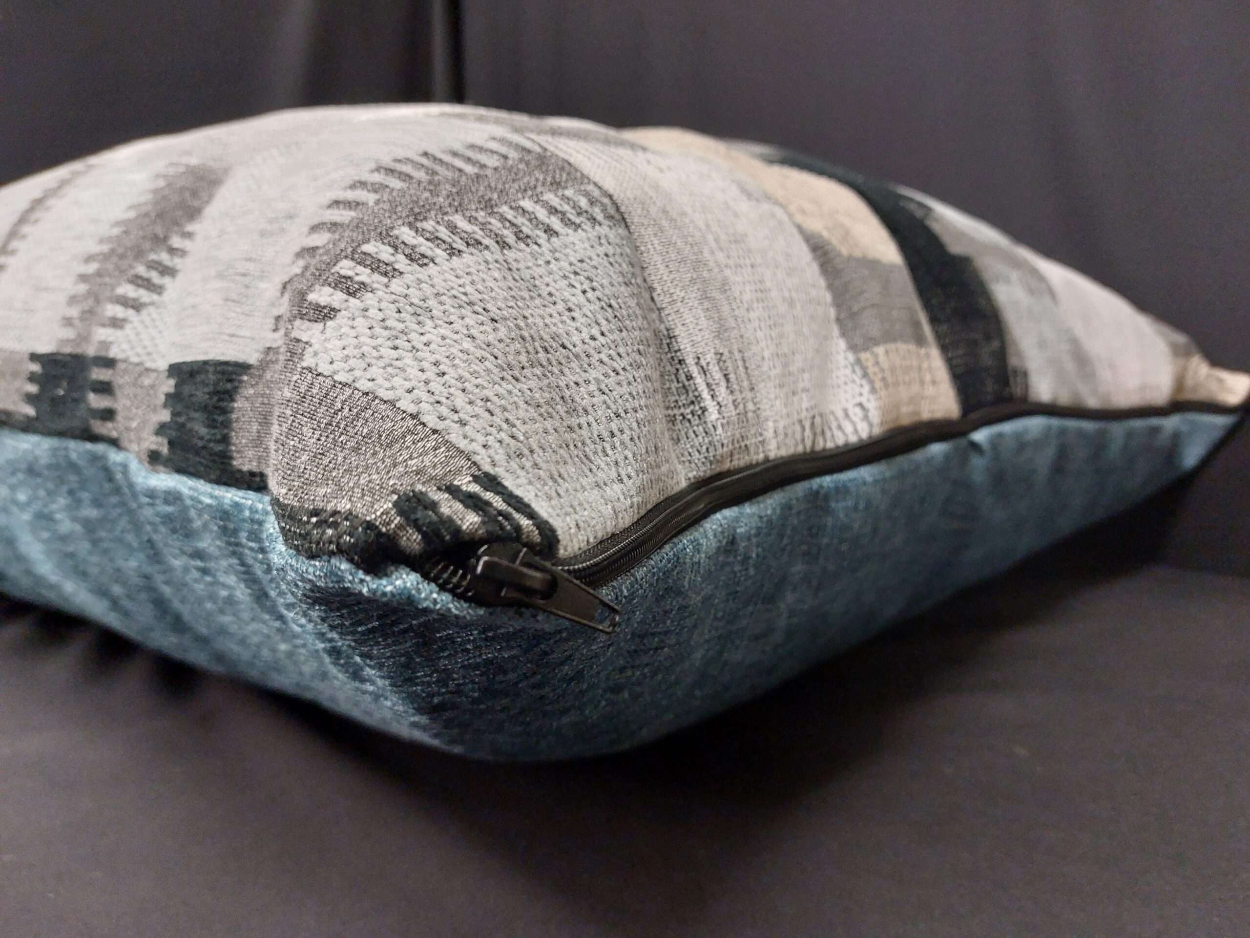 *NEW* Extra Large Grey/Blue Patchwork Deluxe Pet Cushion - Image 4